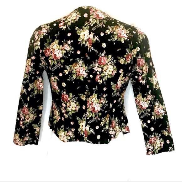 LUCCA COUTURE COTTON FLORAL COCKTAIL BLAZER - Picture 3 of 8